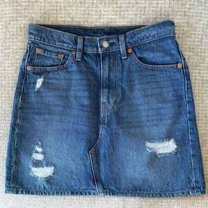 Levi's Denim Jean Skirt 28 Blue Distressed Denim Mini Skirt